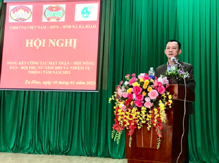 Hoi nghi tong ket cong tac mat tran va doan the 1